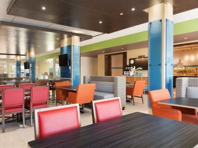 Express & Edinburg- Mcallen Area By Ihg