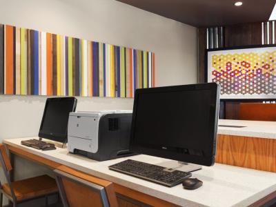 Hotel Express & Edinburg- Mcallen Area By Ihg
